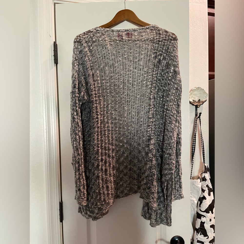 Women’s Cardigan Daytrip XL - Picture 3 of 3